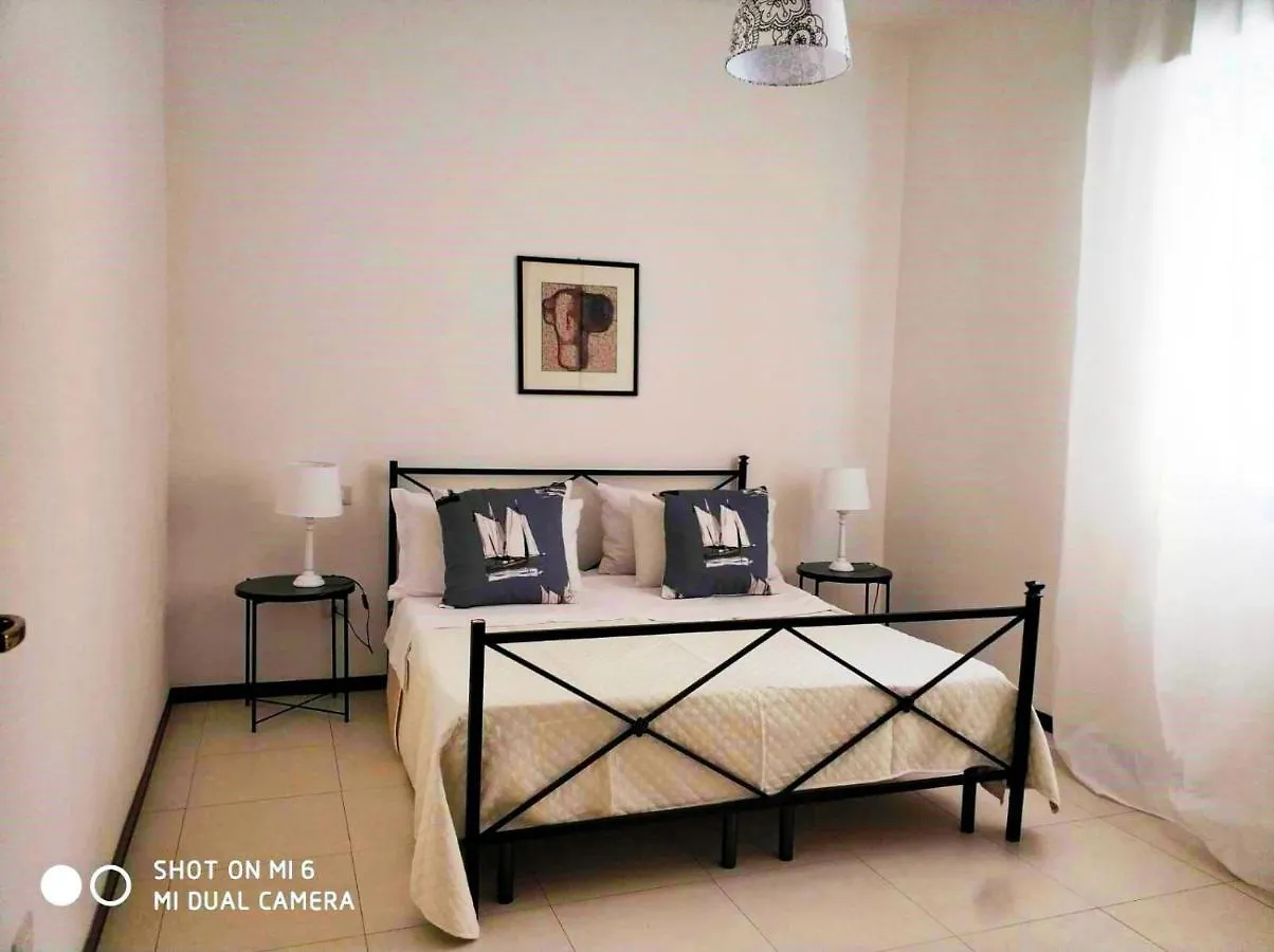 Trapani Egadistar Apartments 0*,